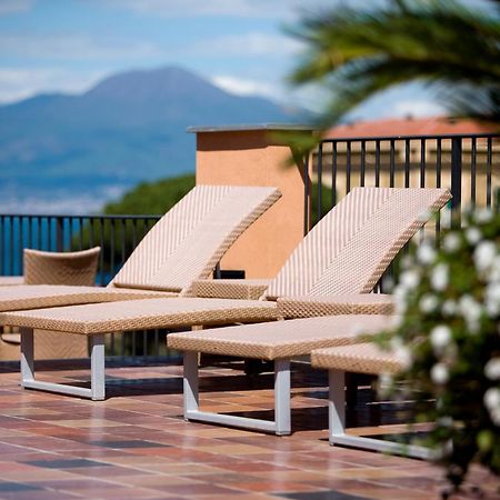 Hotel Palazzo Guardati Sorrento Exterior foto