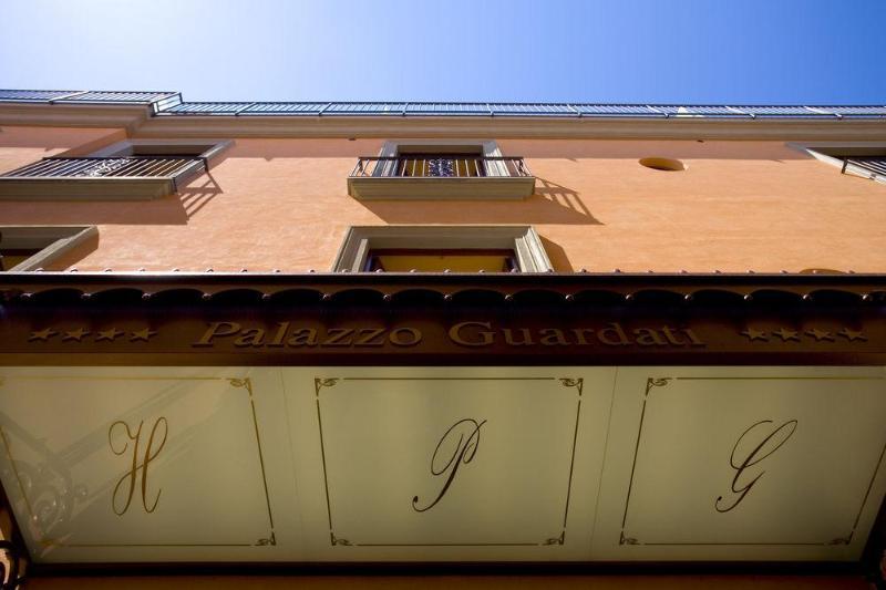 Hotel Palazzo Guardati Sorrento Exterior foto